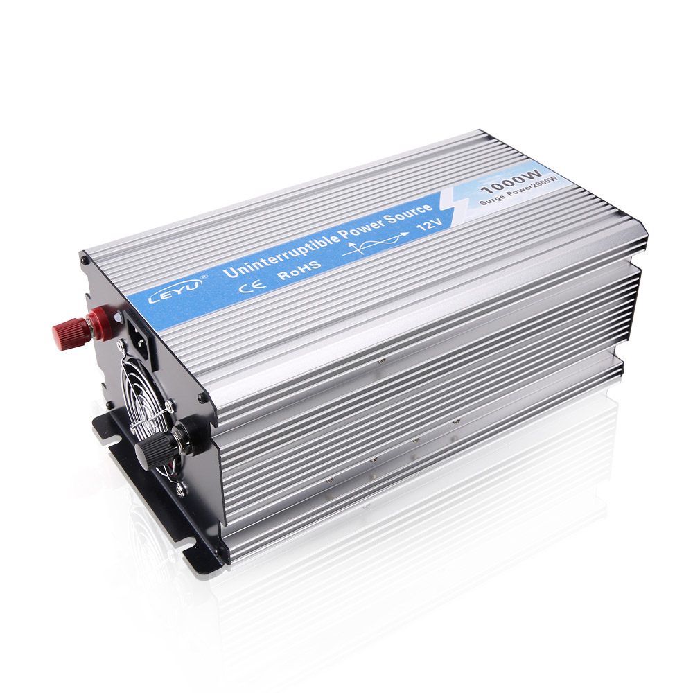Pure sine wave inverter with charger